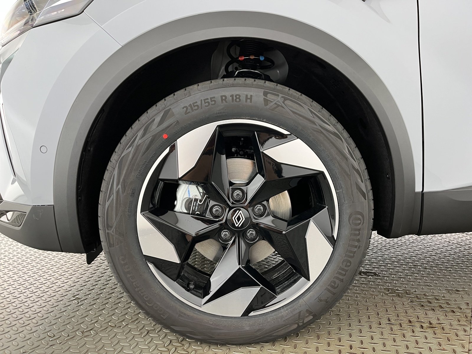 RENAULT Captur 1.8 E-Tech techno, Full-Hybrid Petrol/Electric, New car, Automatic - 6