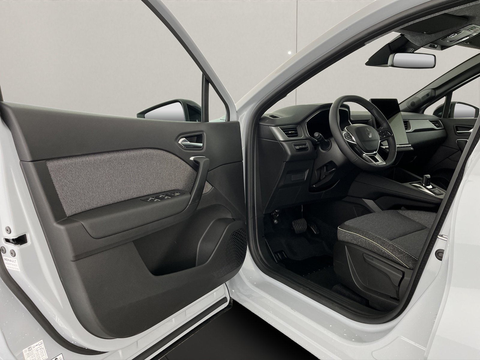 RENAULT Captur 1.8 E-Tech techno, Full-Hybrid Petrol/Electric, New car, Automatic - 7