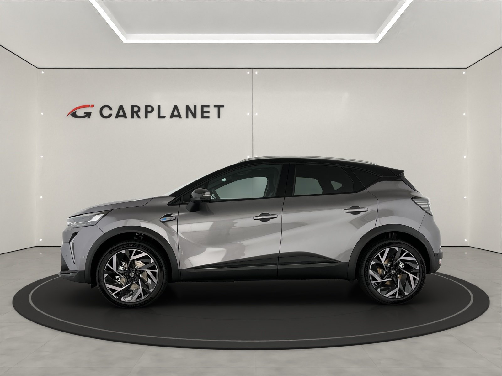 RENAULT Captur 1.8 E-Tech esprit Alpine, Full-Hybrid Petrol/Electric, New car, Automatic - 2