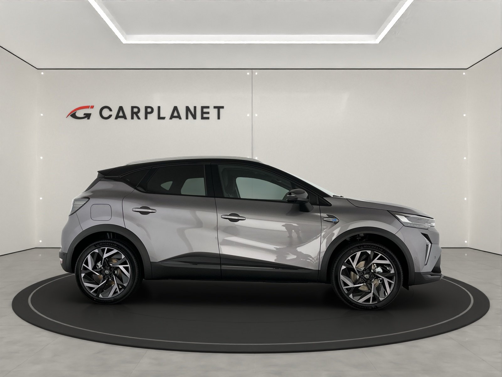 RENAULT Captur 1.8 E-Tech esprit Alpine, Full-Hybrid Petrol/Electric, New car, Automatic - 5