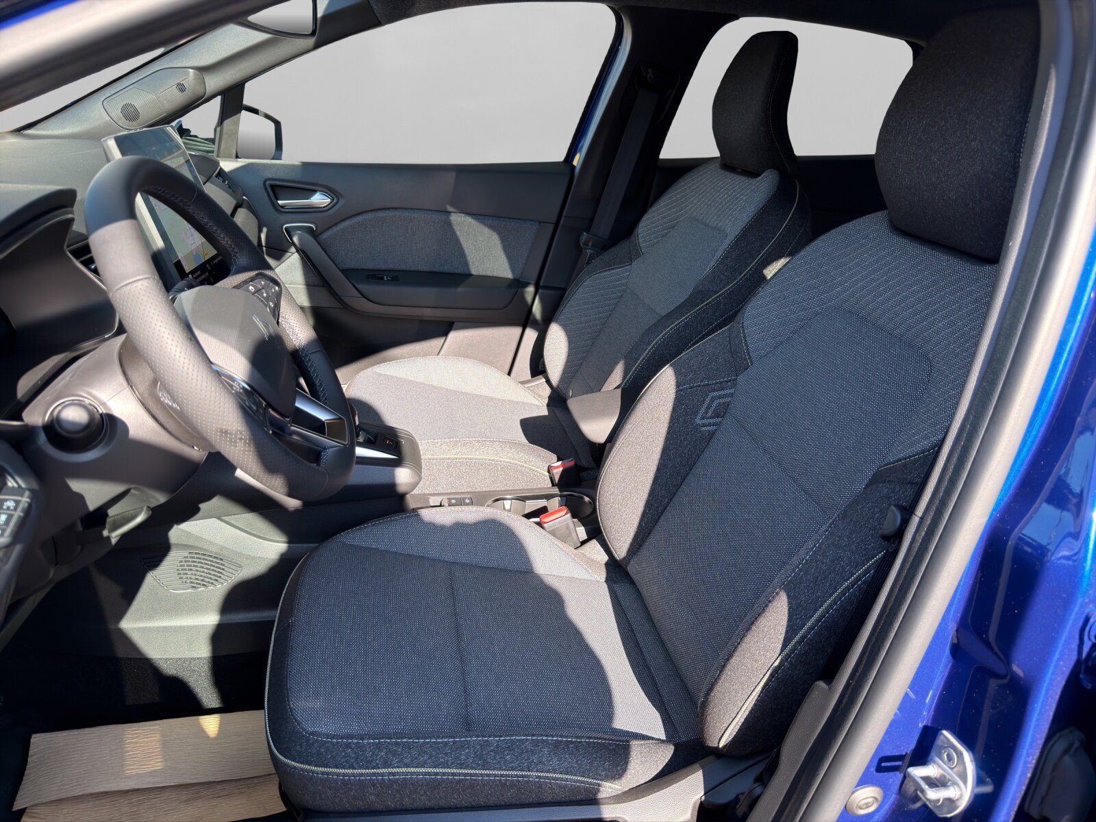 RENAULT Captur 1.8 E-Tech techno, Voll-Hybrid Benzin/Elektro, Neuwagen, Automatik - 6