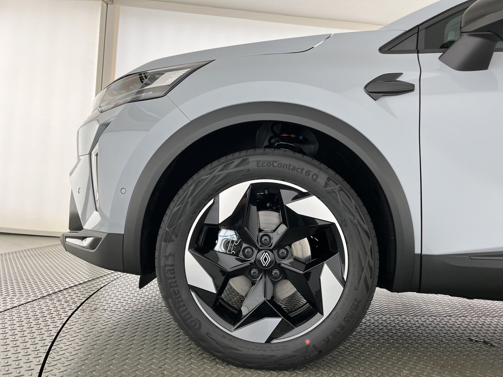 RENAULT Captur 1.8 E-Tech techno, Voll-Hybrid Benzin/Elektro, Neuwagen, Automatik - 6