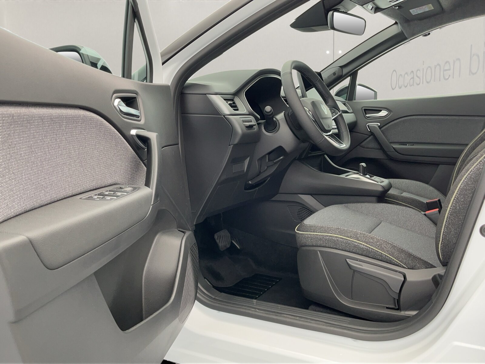 RENAULT Captur 1.8 E-Tech techno, Voll-Hybrid Benzin/Elektro, Neuwagen, Automatik - 7
