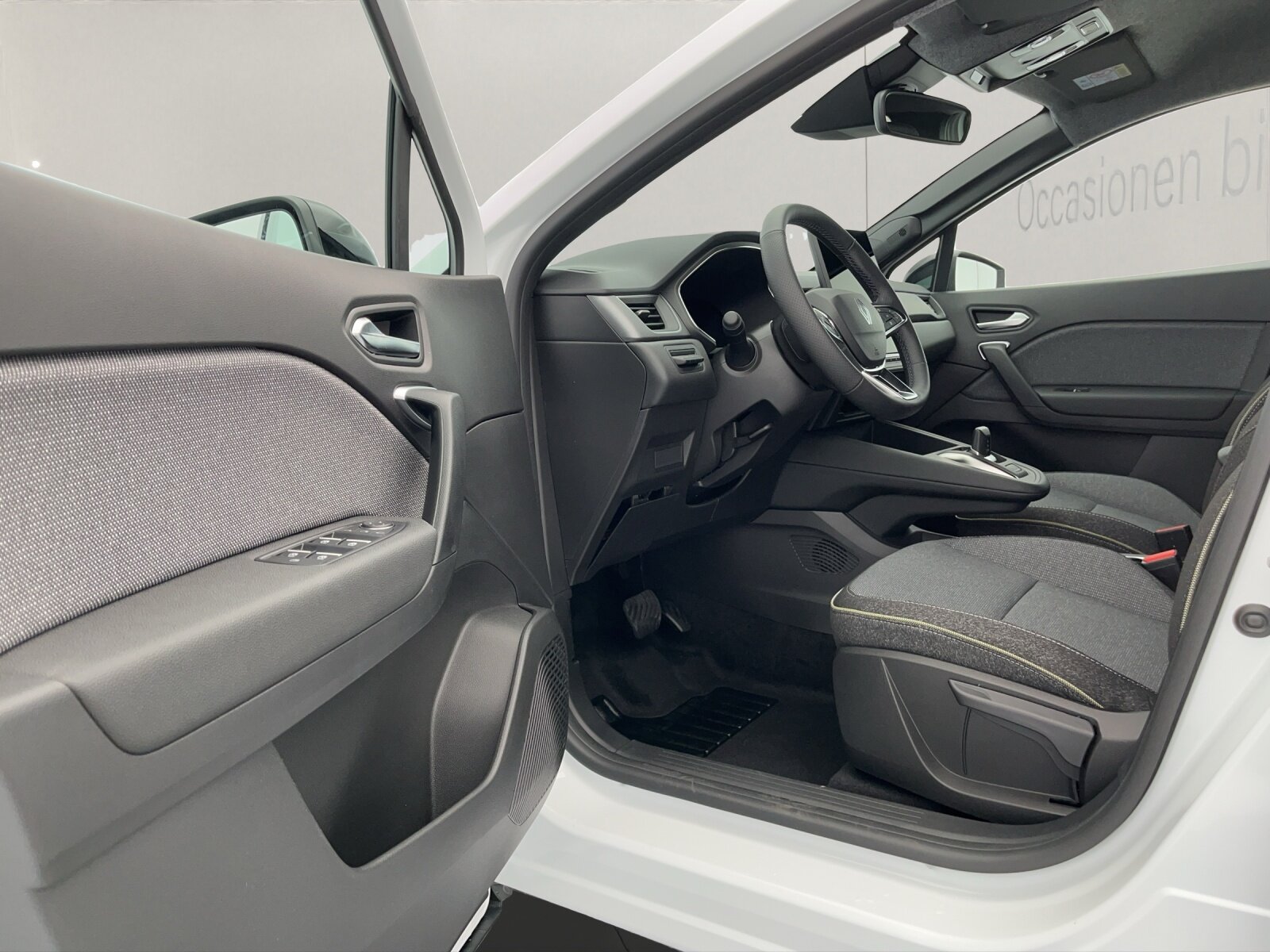 RENAULT Captur 1.8 E-Tech techno, Hybride Integrale Benzina/Elettrica, Auto nuove, Automatico - 7