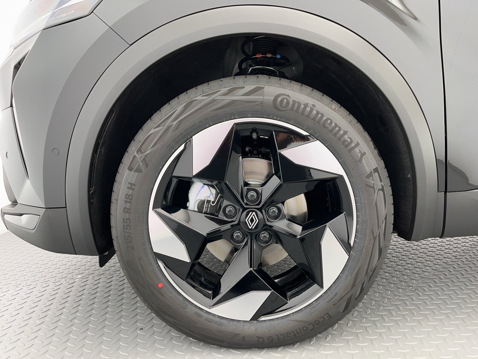 RENAULT Captur 1.8 E-Tech techno, Voll-Hybrid Benzin/Elektro, Neuwagen, Automatik - 6