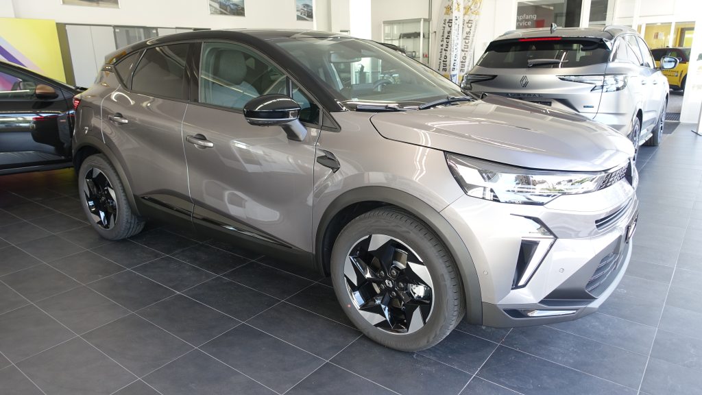 RENAULT CAPTUR 1.8 E-Tech techno, Hybride Integrale Benzina/Elettrica, Auto nuove, Automatico - 3