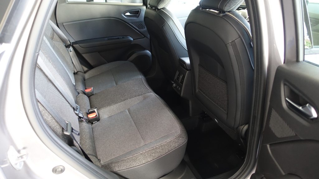 RENAULT CAPTUR 1.8 E-Tech techno, Hybride Integrale Benzina/Elettrica, Auto nuove, Automatico - 7