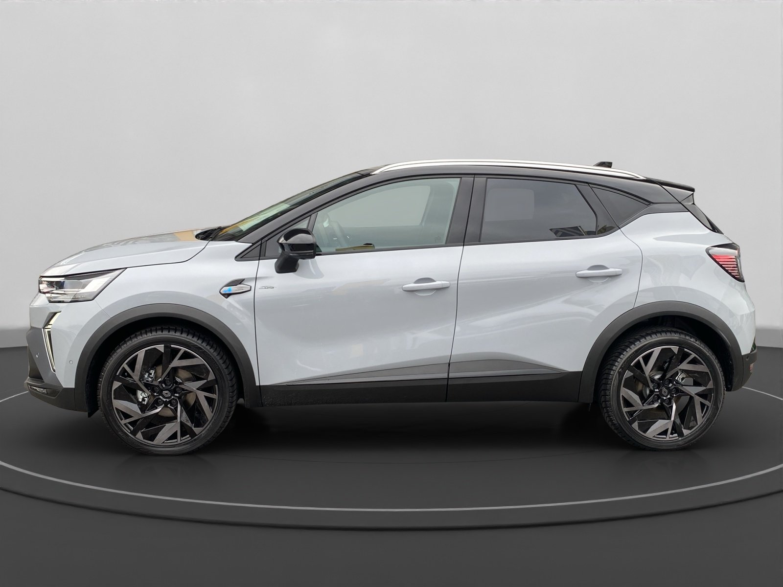 RENAULT CAPTUR E-TECH esprit Alpine mild hybrid 160 EDC, Mild-Hybrid Petrol/Electric, Second hand / Used, Automatic - 3