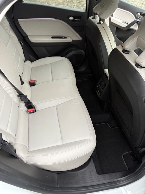 RENAULT Captur 1.3 TCe 160 Initiale EDC, Mild-Hybrid Benzin/Elektro, Occasion / Gebraucht, Automatik - 7