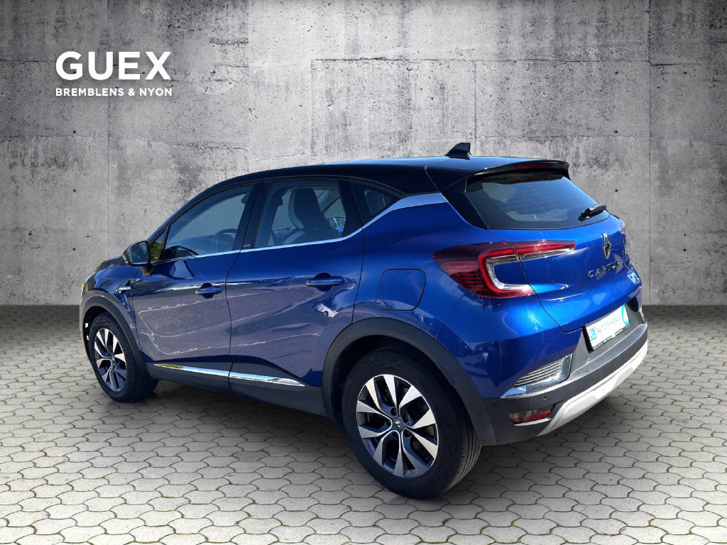 RENAULT Captur 1.6 E-Tech Plug-in Intens, Hybride Rechargeable Essence/Électricité, Occasion / Utilisé, Automatique - 2