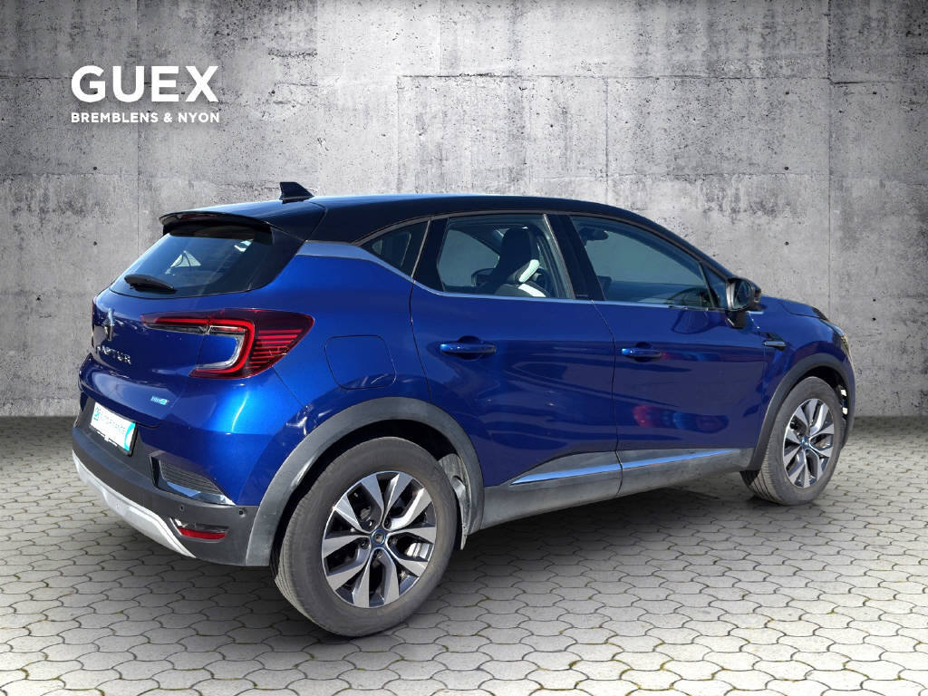 RENAULT Captur 1.6 E-Tech Plug-in Intens, Hybride Rechargeable Essence/Électricité, Occasion / Utilisé, Automatique - 4