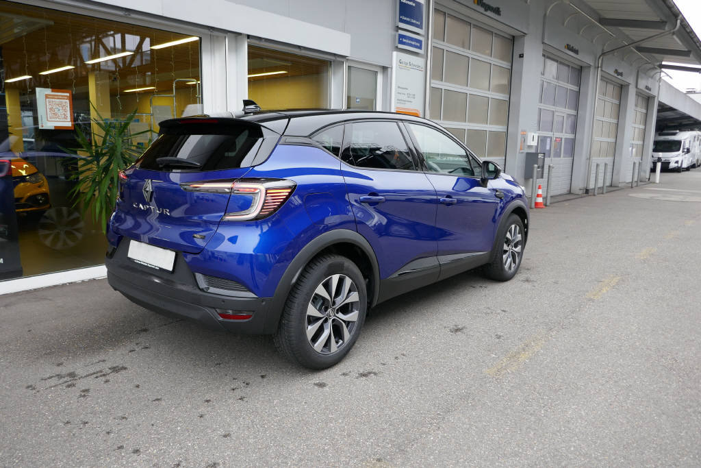 RENAULT Captur 1.6 E-Tech techno full hybrid 145PS, Full-Hybrid Petrol/Electric, Second hand / Used, Automatic - 2