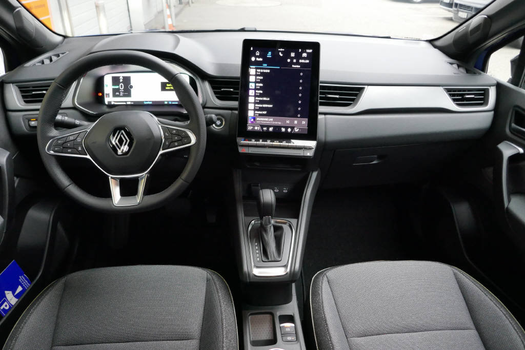 RENAULT Captur 1.6 E-Tech techno full hybrid 145PS, Full-Hybrid Petrol/Electric, Second hand / Used, Automatic - 4