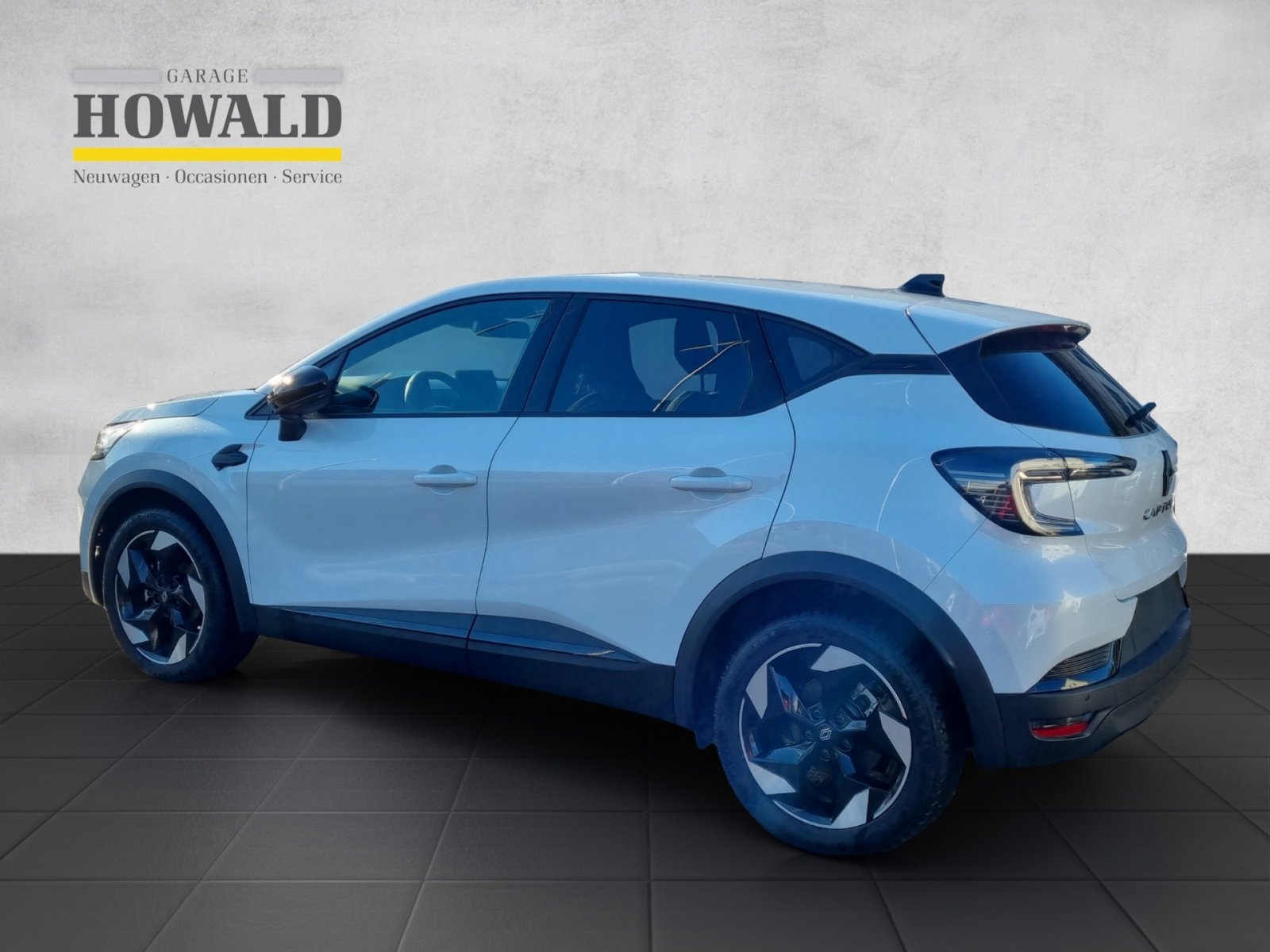RENAULT Captur 1.3 TCe 140 techno, Mild-Hybrid Petrol/Electric, Second hand / Used, Manual - 3