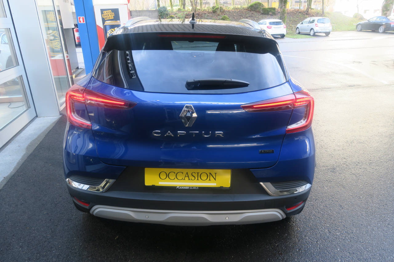 RENAULT Captur 1.6 E-Tech Plug-in iconic, Hybride Rechargeable Essence/Électricité, Occasion / Utilisé, Automatique - 3