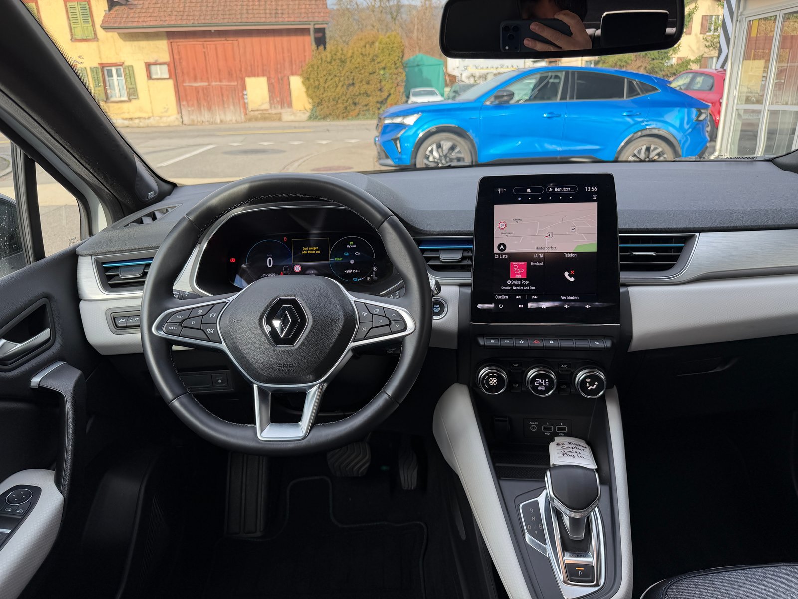 RENAULT Captur 1.6 E-Tech Plug-in Edition One, Plug-in-Hybrid Petrol/Electric, Second hand / Used, Automatic - 5