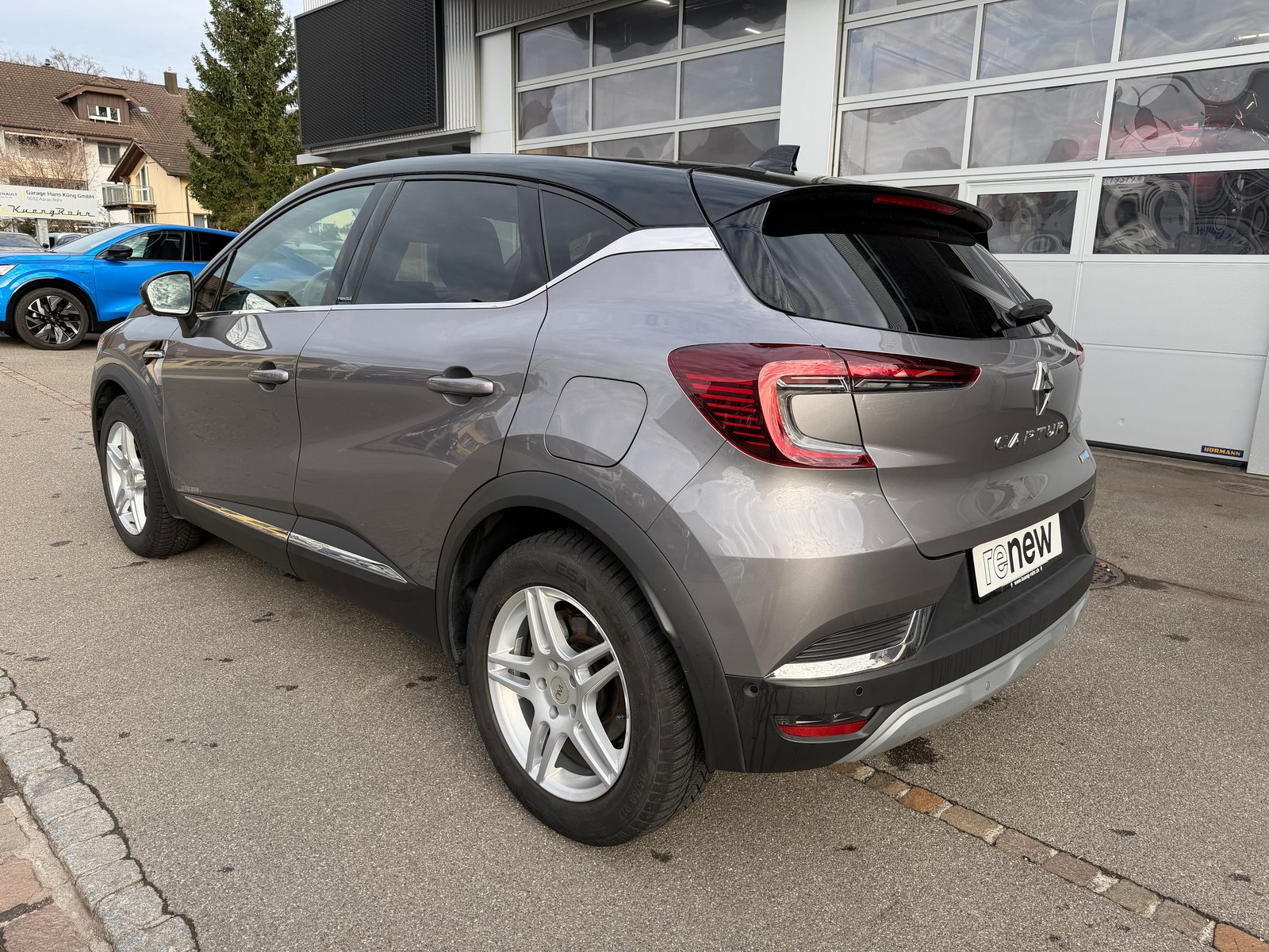 RENAULT Captur 1.6 E-Tech Plug-in Edition One, Hybride Rechargeable Essence/Électricité, Occasion / Utilisé, Automatique - 2