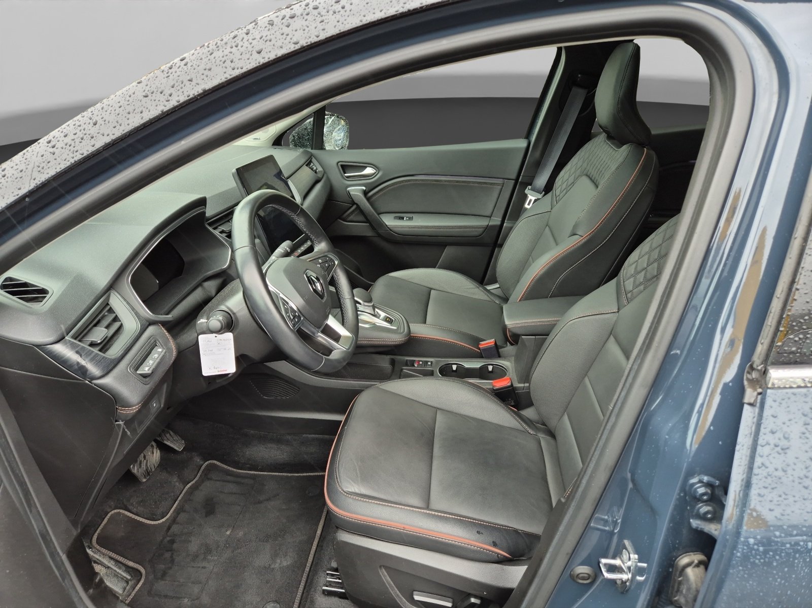 RENAULT Captur 1.6 E-Tech Plug-in iconic, Hybride Rechargeable Essence/Électricité, Occasion / Utilisé, Automatique - 6