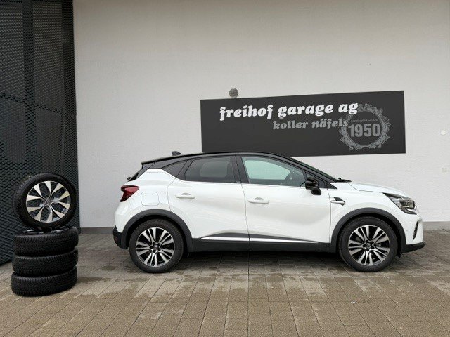 RENAULT Captur 1.6 E-Tech Plug-in Initiale, Plug-in-Hybrid Benzina/Elettrica, Occasioni / Usate, Automatico - 3
