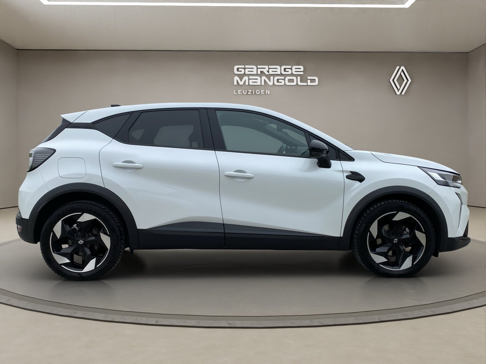 RENAULT Captur 1.3 TCe Techno, Mild-Hybrid Petrol/Electric, Second hand / Used, Manual - 6