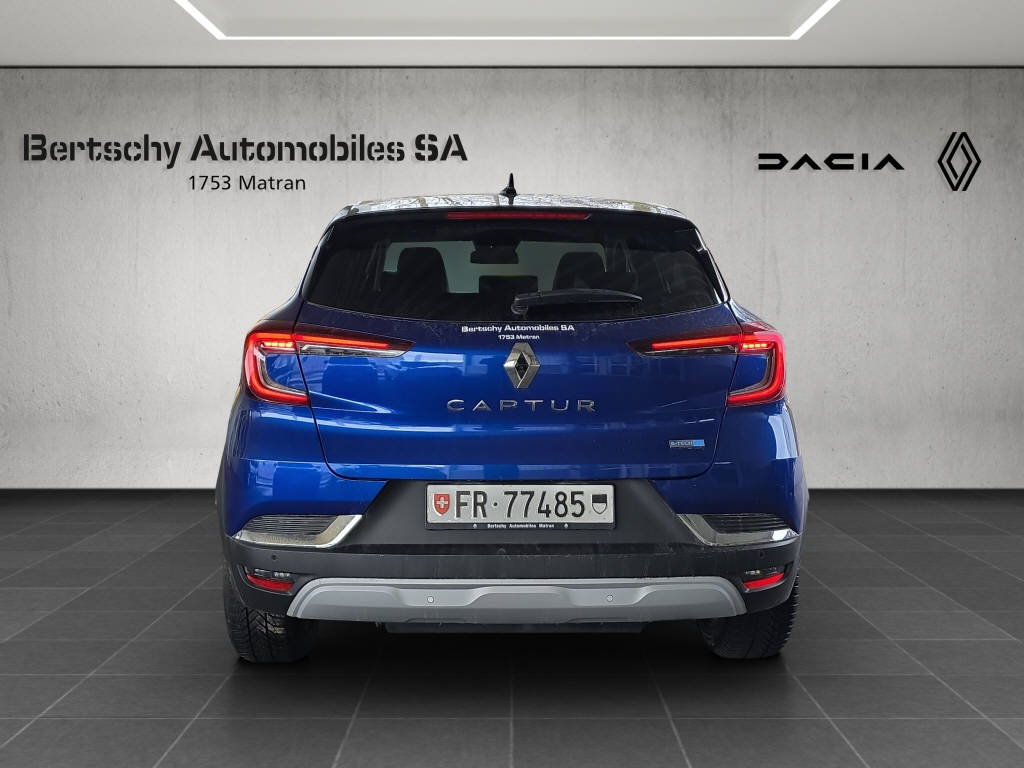 RENAULT Captur 1.6 E-Tech Plug-in Intens, Hybride Rechargeable Essence/Électricité, Occasion / Utilisé, Automatique - 4