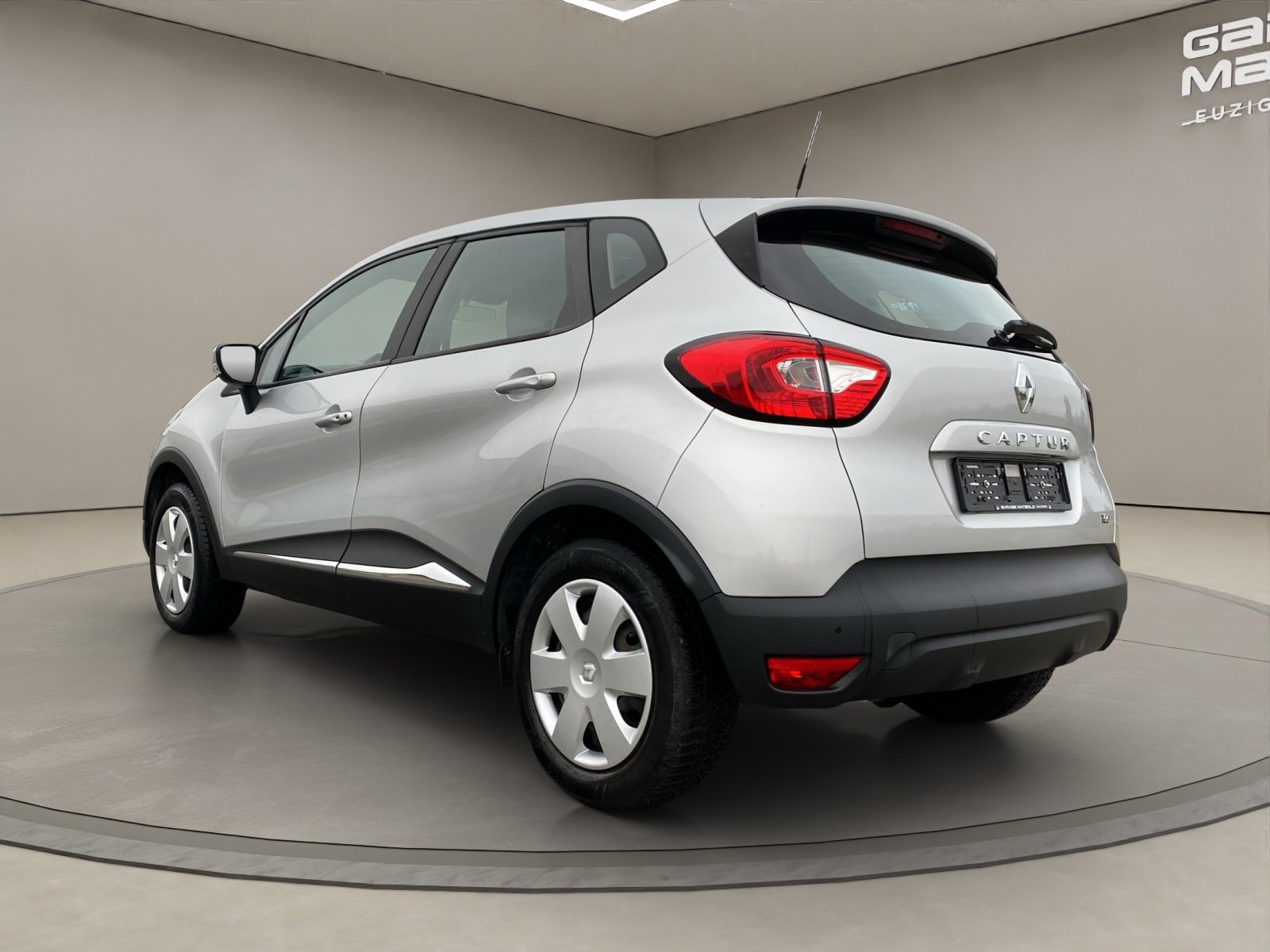 RENAULT Captur 1.2 T 16V Privilège EDC, Petrol, Second hand / Used, Automatic - 3