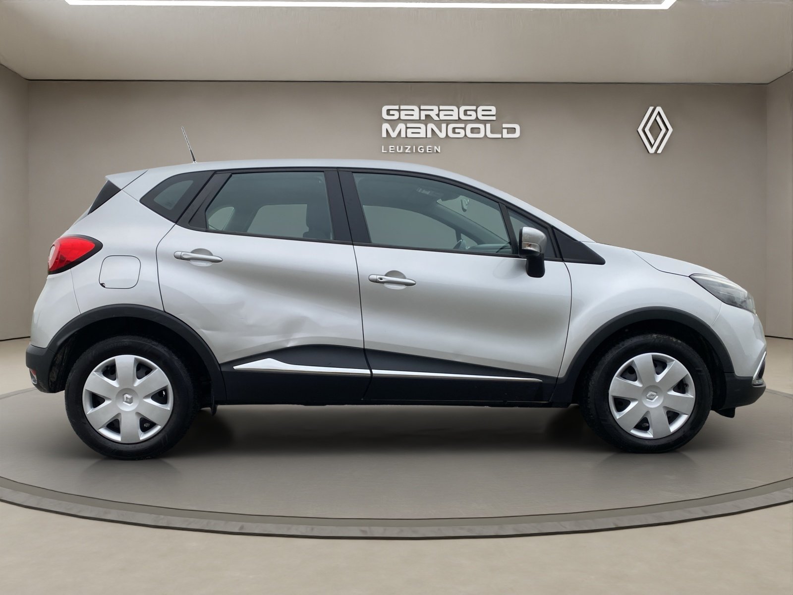 RENAULT Captur 1.2 T 16V Privilège EDC, Petrol, Second hand / Used, Automatic - 6
