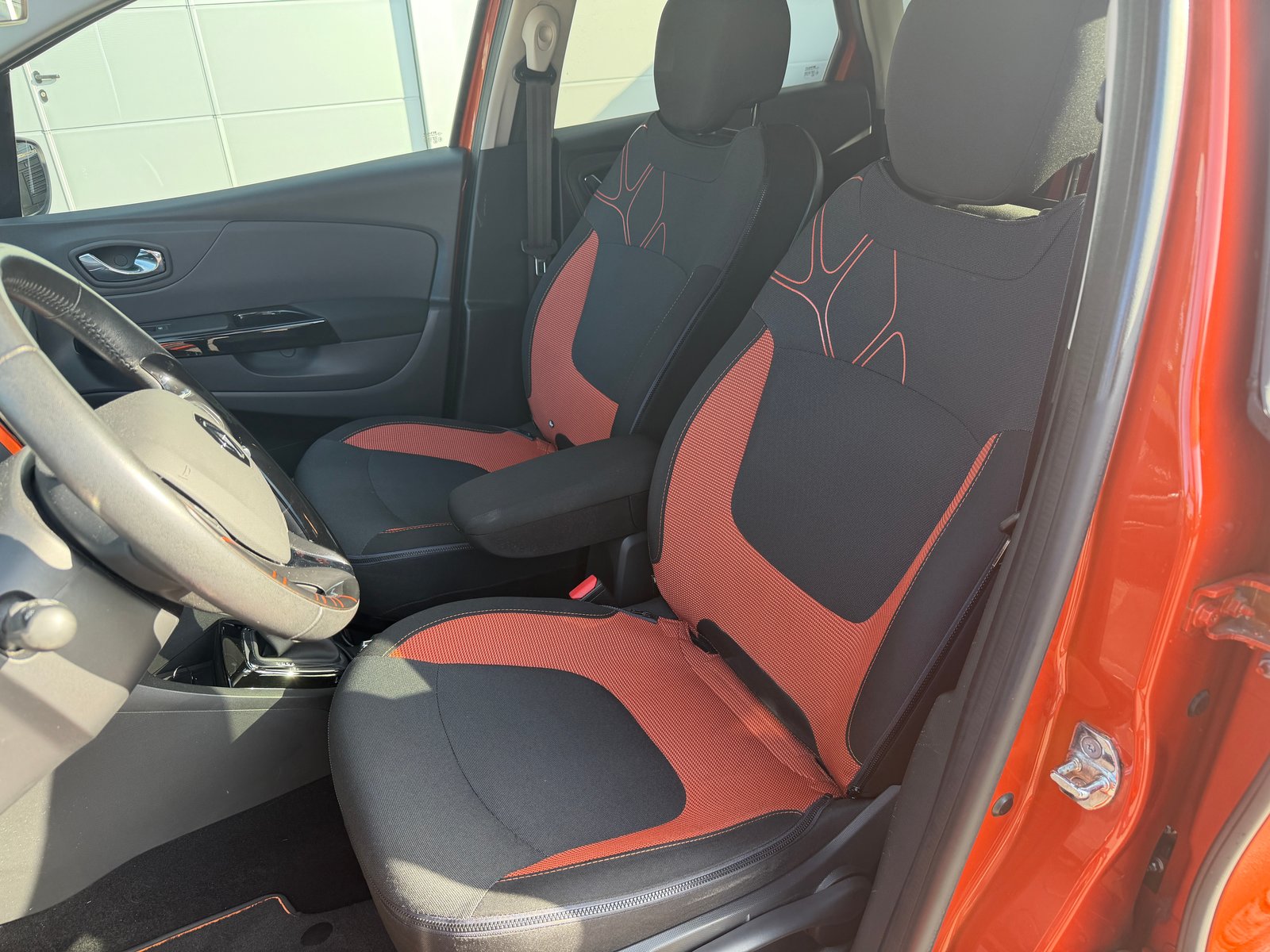 RENAULT Captur 1.2 TCe Privilege EDC, Benzina, Occasioni / Usate, Automatico - 5