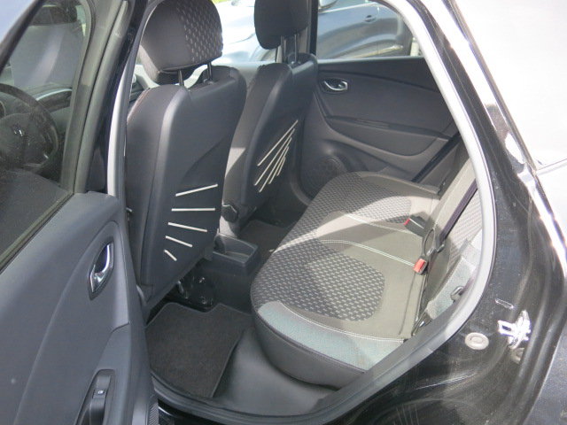 RENAULT Captur 1.2 TCe Intens EDC S/S, Benzin, Occasion / Gebraucht, Automatik - 6