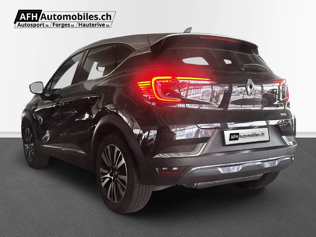 RENAULT Captur 1.6 E-Tech Plug-in Initiale, Plug-in-Hybrid Petrol/Electric, Second hand / Used, Automatic - 3