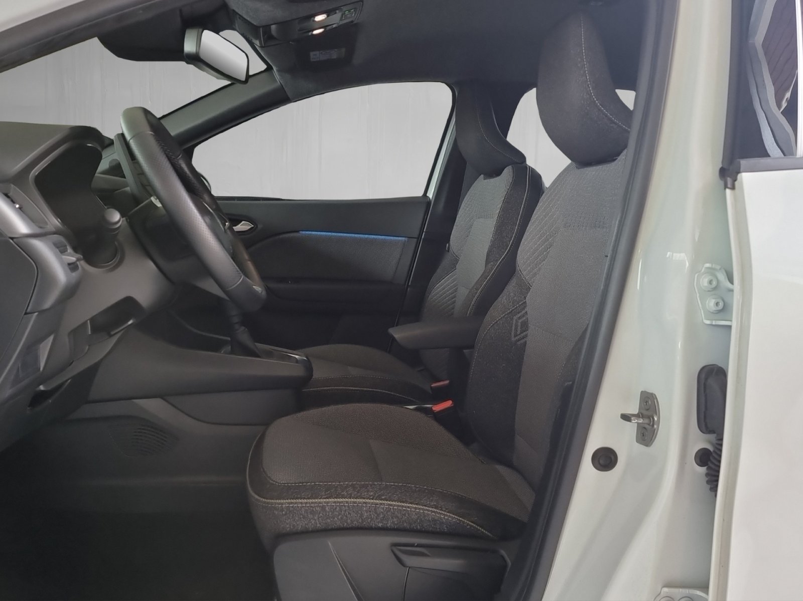 RENAULT Captur 1.3 TCe 140 techno 1.3 TCe 140 techno, Hybride Léger Essence/Électricité, Occasion / Utilisé, Manuelle - 7