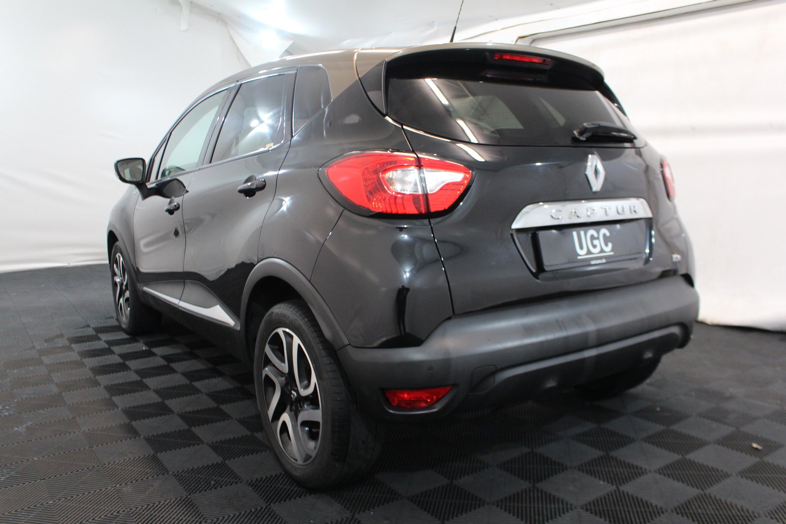 RENAULT Captur 1.2 TCe Privilege EDC S/S, Benzina, Occasioni / Usate, Automatico - 4