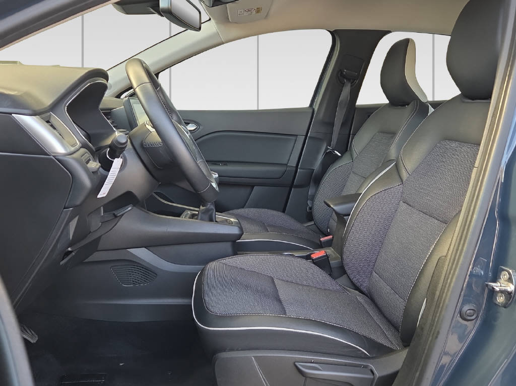 RENAULT Captur 1.3 TCe 140 Intens, Hybride Léger Essence/Électricité, Occasion / Utilisé, Manuelle - 4