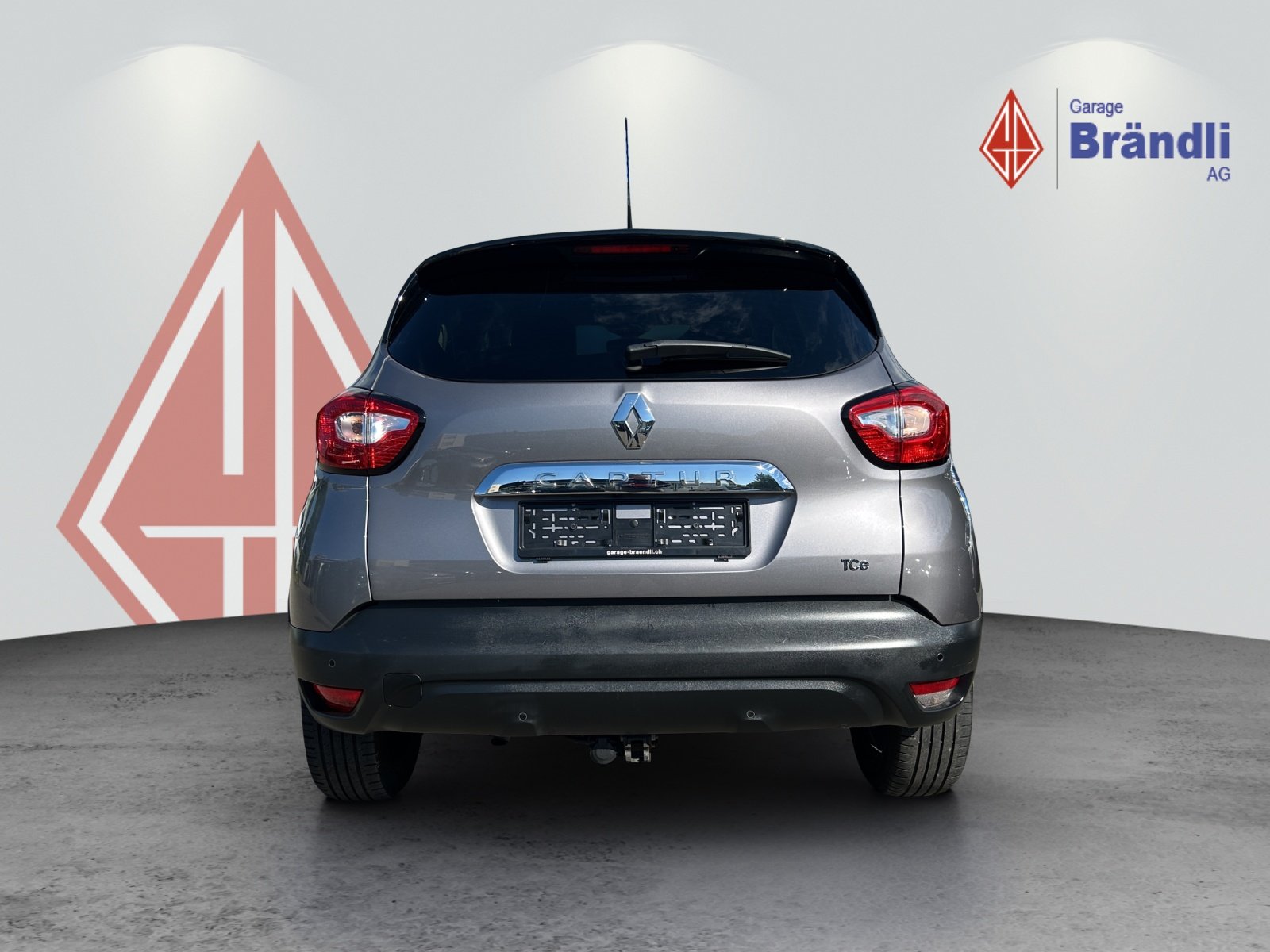 RENAULT Captur 1.2 TCe Swiss Ed. EDC S/S, Benzina, Occasioni / Usate, Automatico - 5