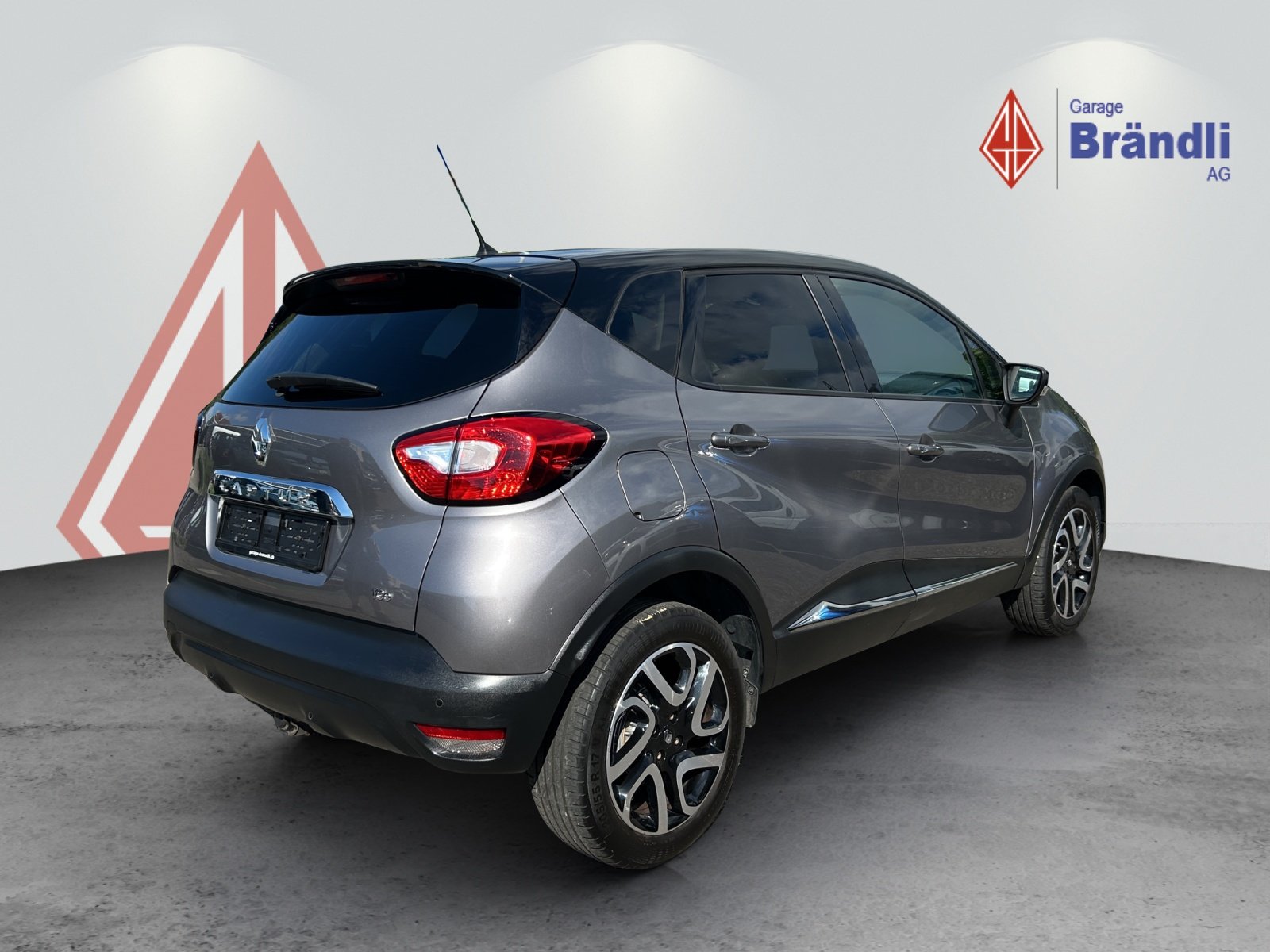 RENAULT Captur 1.2 TCe Swiss Ed. EDC S/S, Benzina, Occasioni / Usate, Automatico - 6