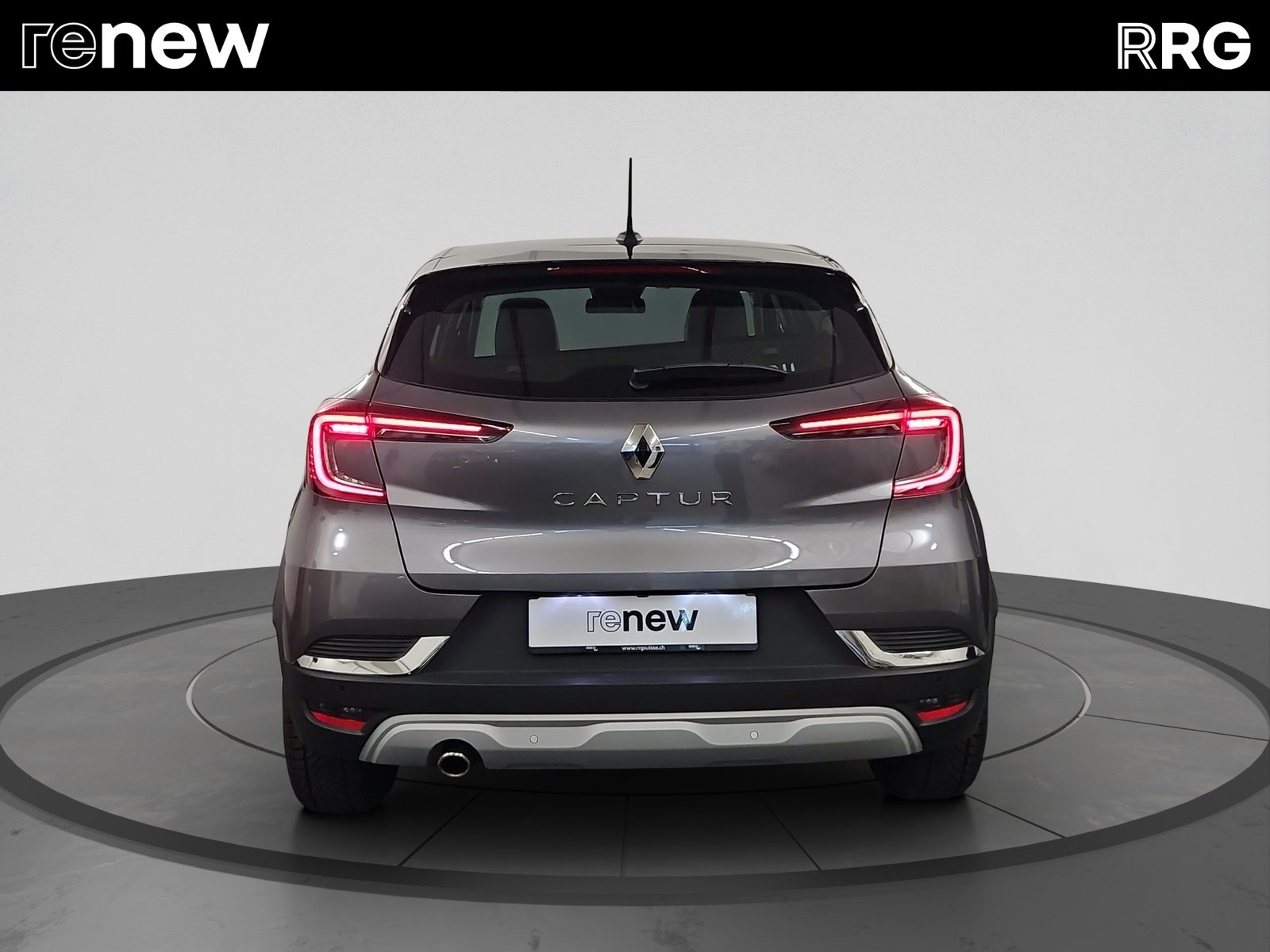RENAULT Captur 1.3 TCe EDC Intens EDC, Petrol, Second hand / Used, Automatic - 4
