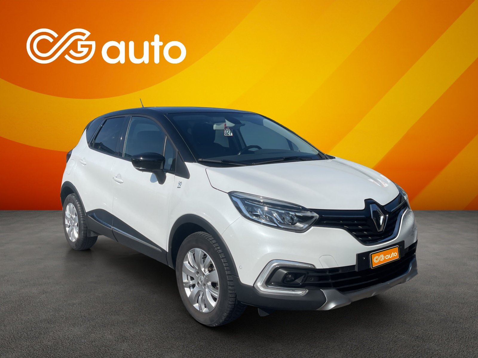 RENAULT Captur 1.2 T 16V 90th Anniversary EDC, Petrol, Second hand / Used, Automatic - 2
