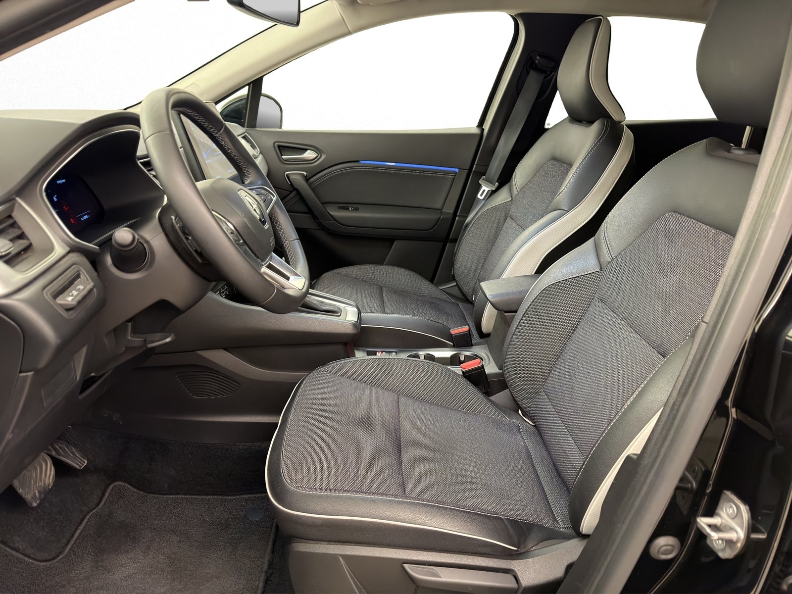 RENAULT Captur 1.3 TCe 140 techno EDC, Hybride Léger Essence/Électricité, Occasion / Utilisé, Automatique - 7
