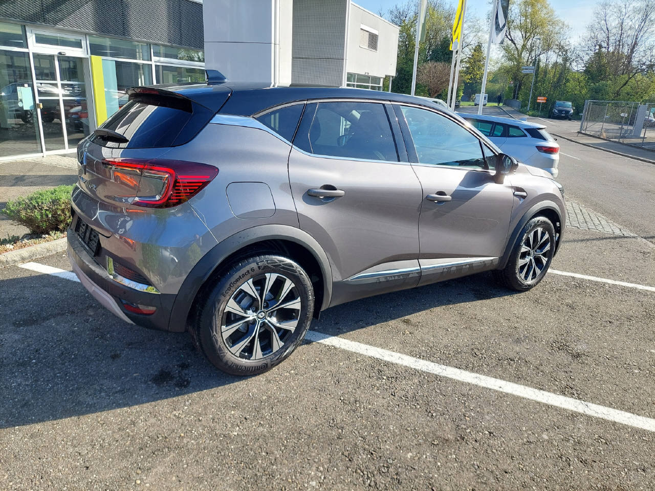 RENAULT Captur 1.3 TCe 140 Intens EDC, Mild-Hybrid Benzin/Elektro, Occasion / Gebraucht, Automatik - 5