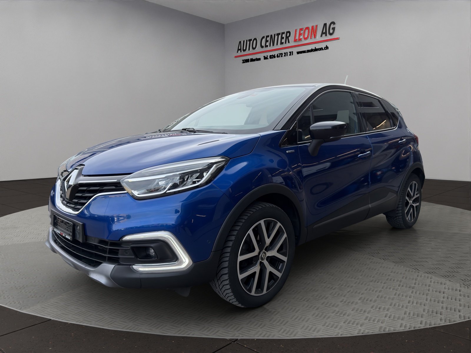 RENAULT Captur 1.3 T 16V S-Edition EDC, Petrol, Second hand / Used, Automatic - 2