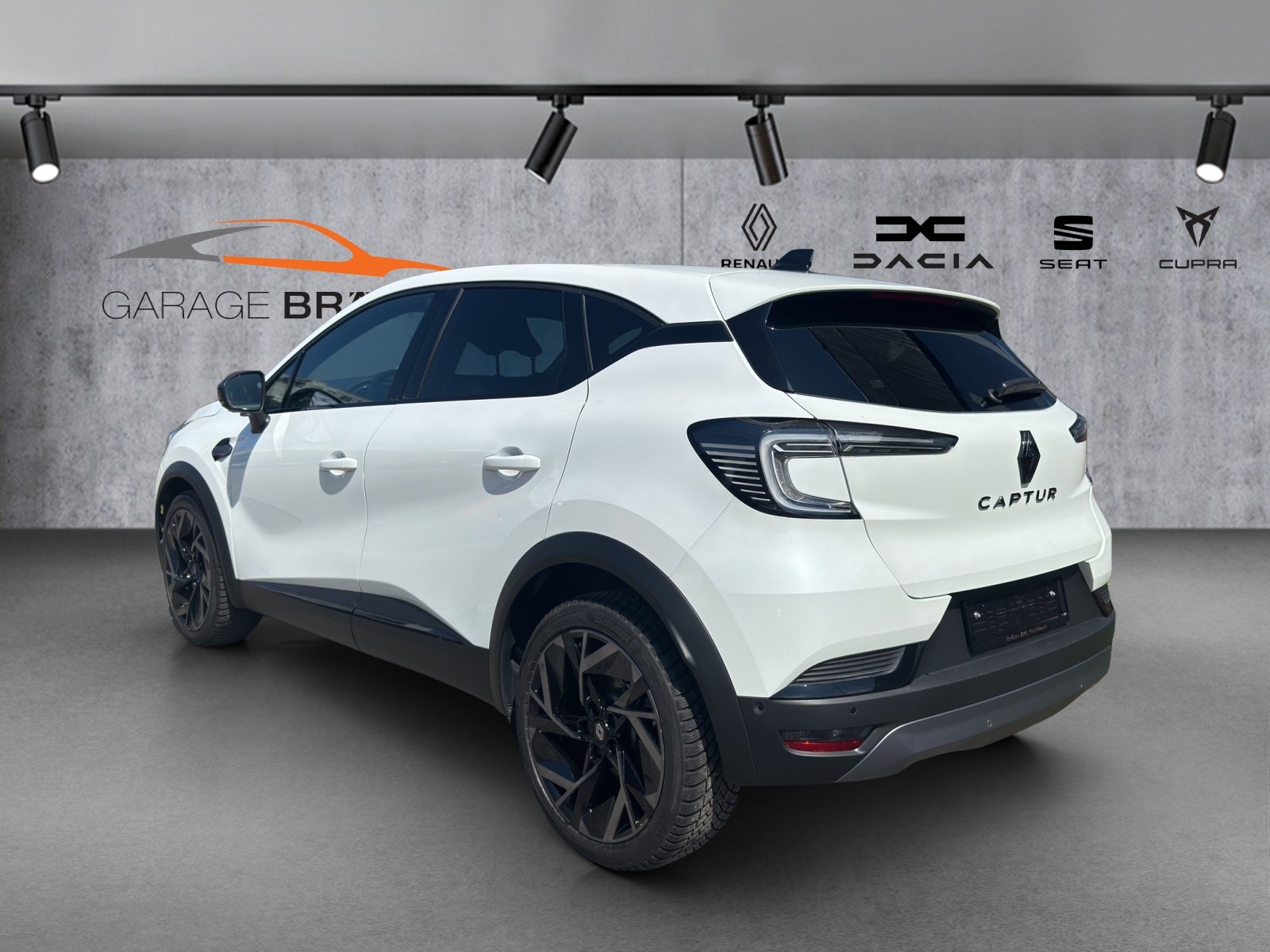 RENAULT Captur 1.3 TCe Esprit Alpine EDC, Mild-Hybrid Benzin/Elektro, Occasion / Gebraucht, Automatik - 4