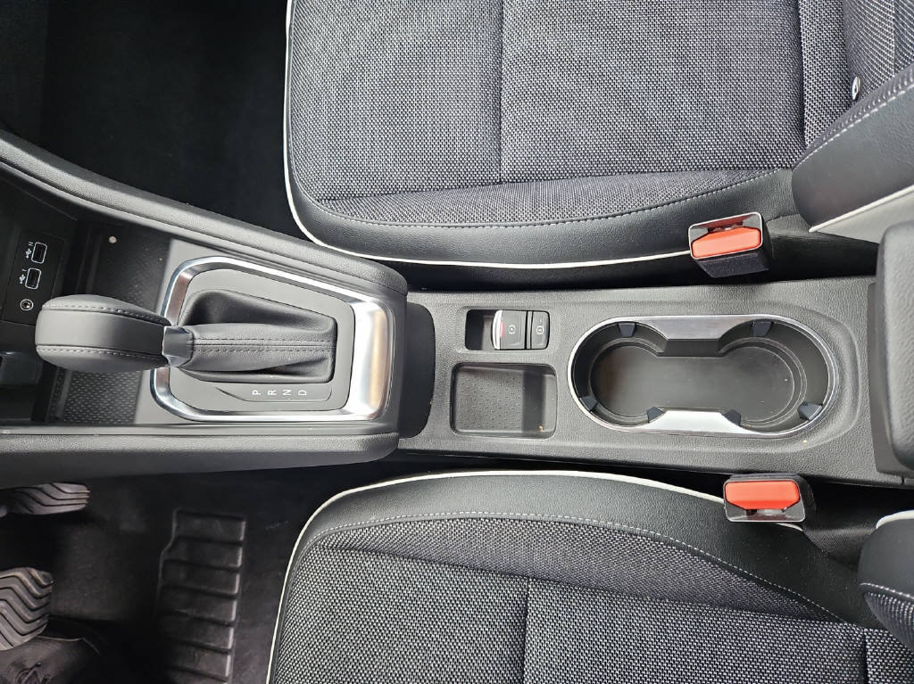 RENAULT Captur 1.3 TCe 140 techno EDC, Mild-Hybrid Benzin/Elektro, Occasion / Gebraucht, Automatik - 7