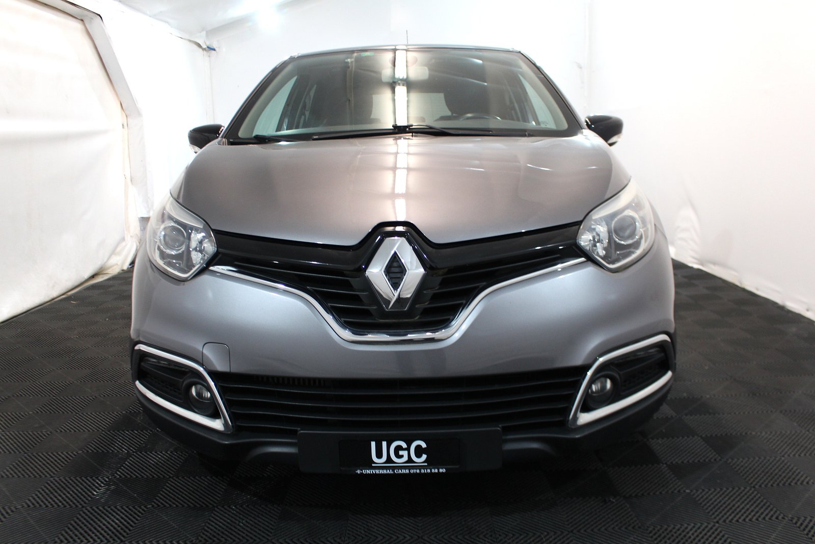RENAULT Captur 1.5 dCi Privilege S/S, Diesel, Occasion / Utilisé, Manuelle - 2