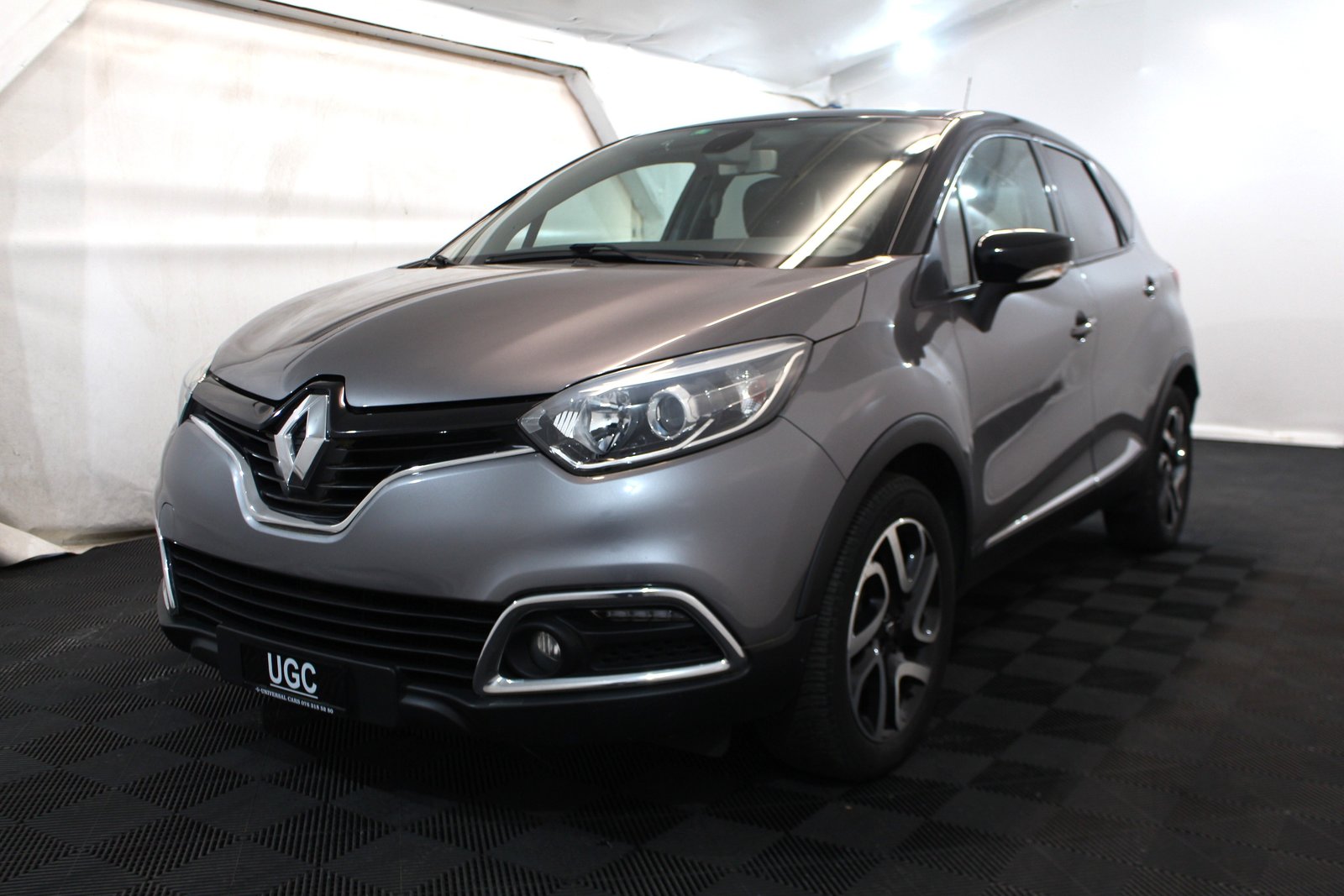 RENAULT Captur 1.5 dCi Privilege S/S, Diesel, Occasion / Utilisé, Manuelle - 3