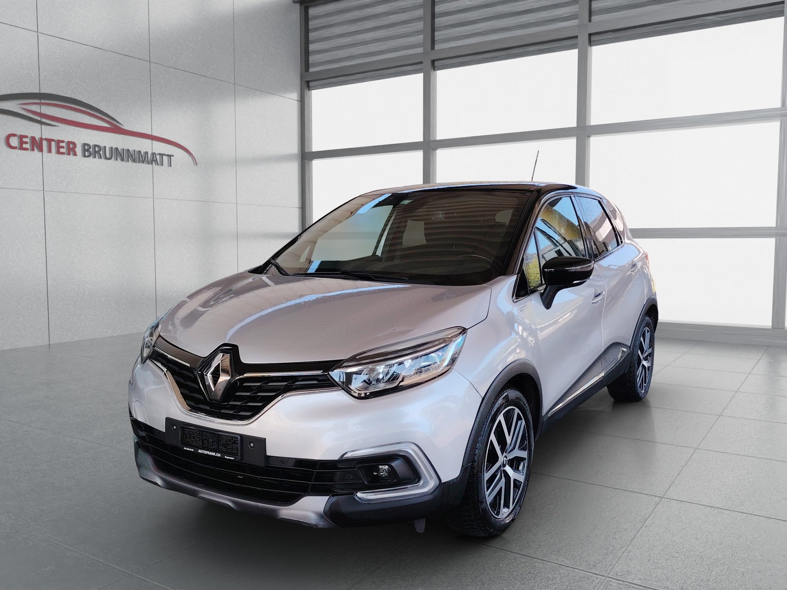 RENAULT Captur 1.3 T 16V Initiale Paris EDC