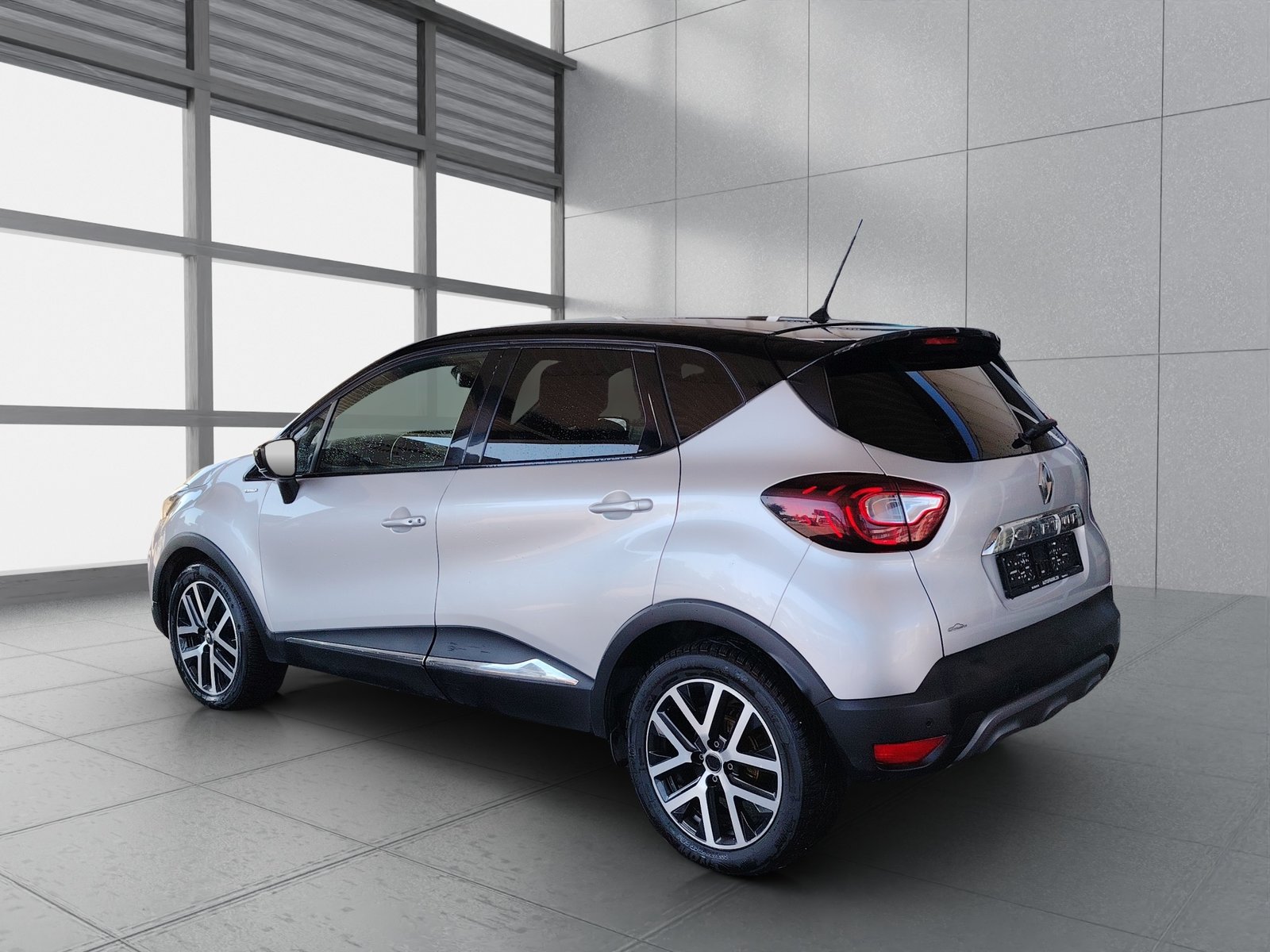 RENAULT Captur 1.3 T 16V Initiale Paris EDC, Benzina, Occasioni / Usate, Automatico - 6