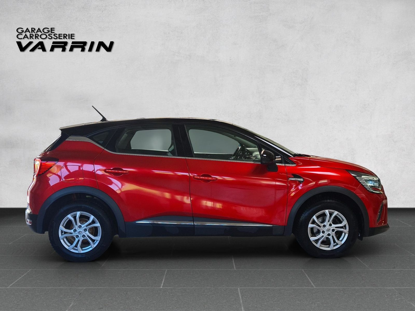 RENAULT Captur 1.3 TCe Intens EDC, Benzin, Occasion / Gebraucht, Automatik - 7