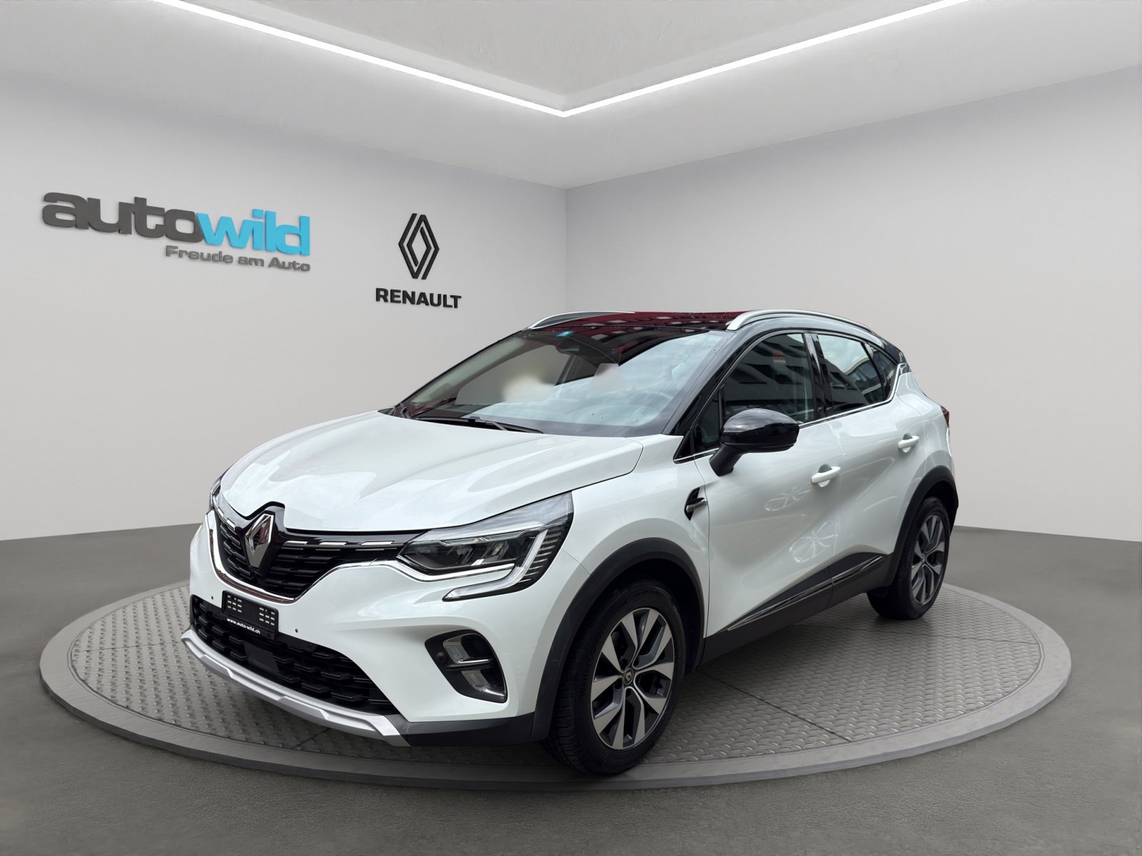 RENAULT Captur 1.3 TCe 140 Intens EDC