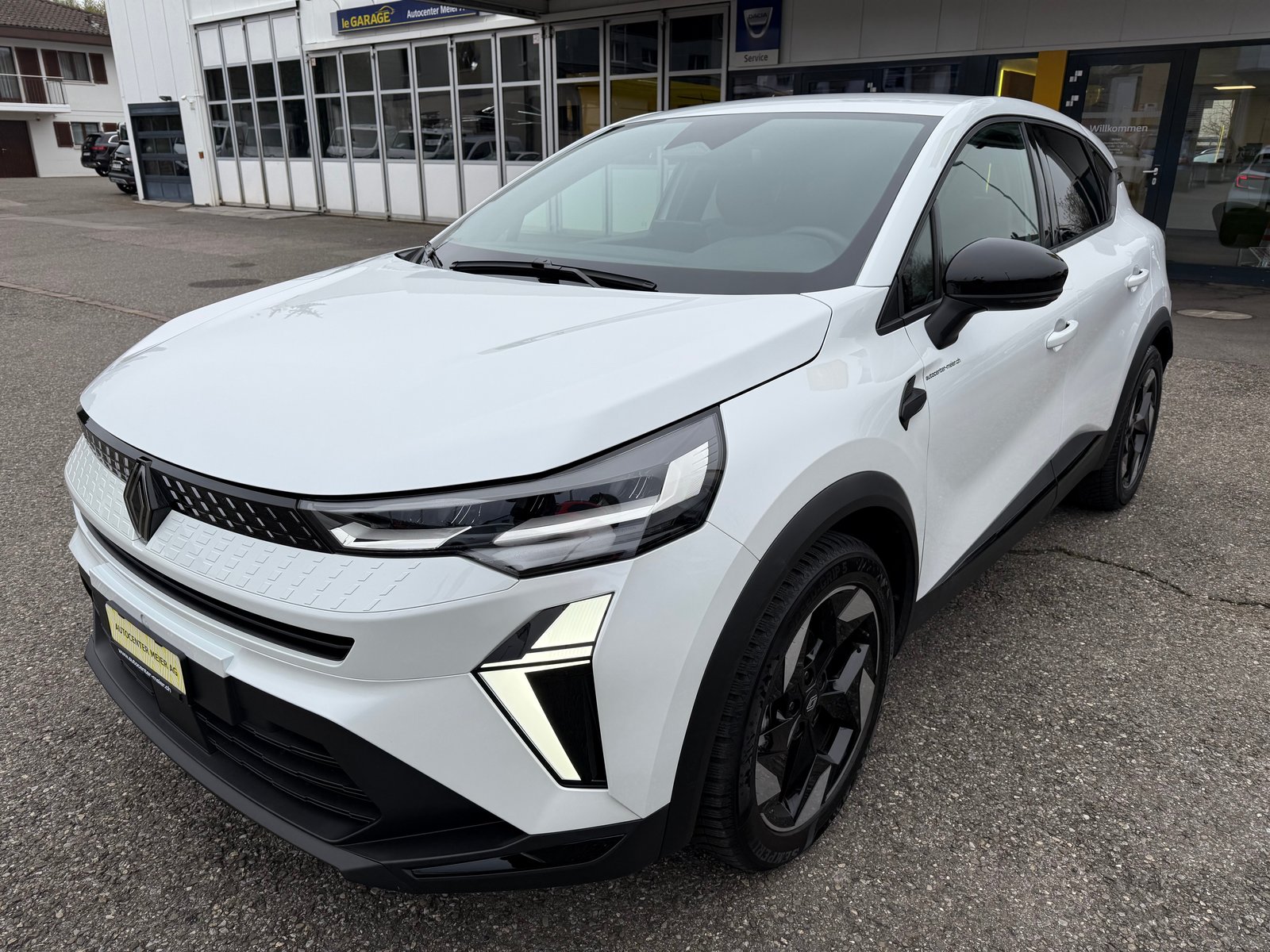 RENAULT Captur 1.3 TCe Techno, Mild-Hybrid Benzin/Elektro, Occasion / Gebraucht, Handschaltung - 2