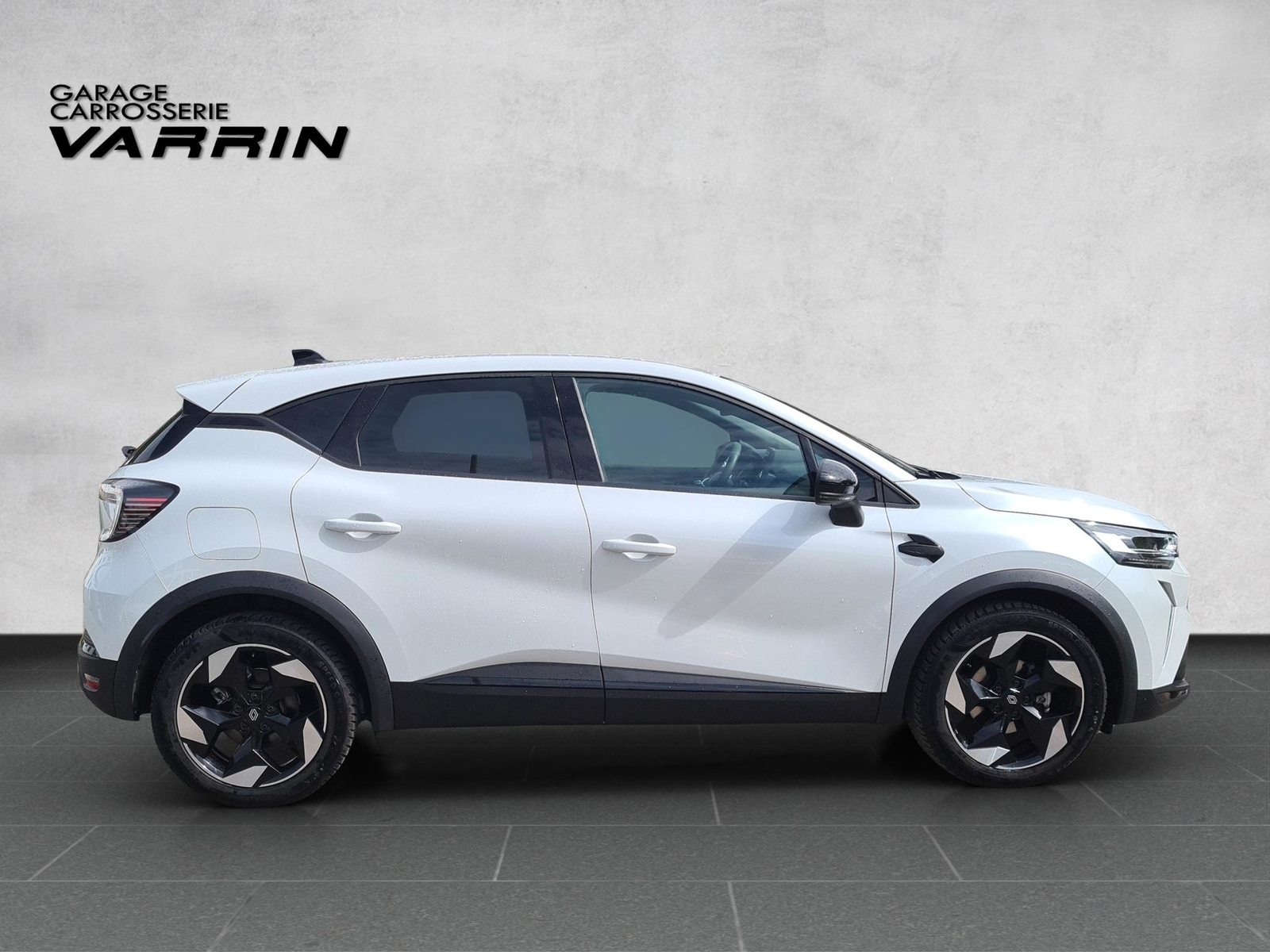 RENAULT Captur 1.3 TCe 140 techno, Mild-Hybrid Petrol/Electric, Second hand / Used, Manual - 7